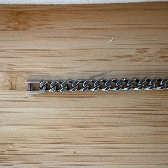 Mejuri Silver Chain Bracelet - Picture 5 of 5